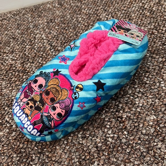 1 Pair Only Choose 1 Anime Kids Non-Slip Fuzzy Fur Babba Winter Warm Home Wear! - Picture 8 of 12